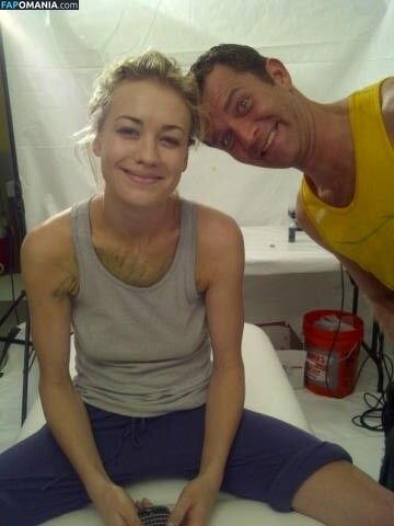 Yvonne Strahovski Naken Läckta Foto #27
