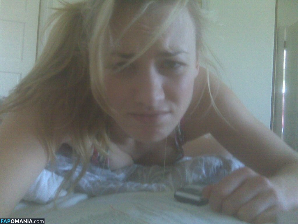 Yvonne Strahovski Naken Läckta Foto #37