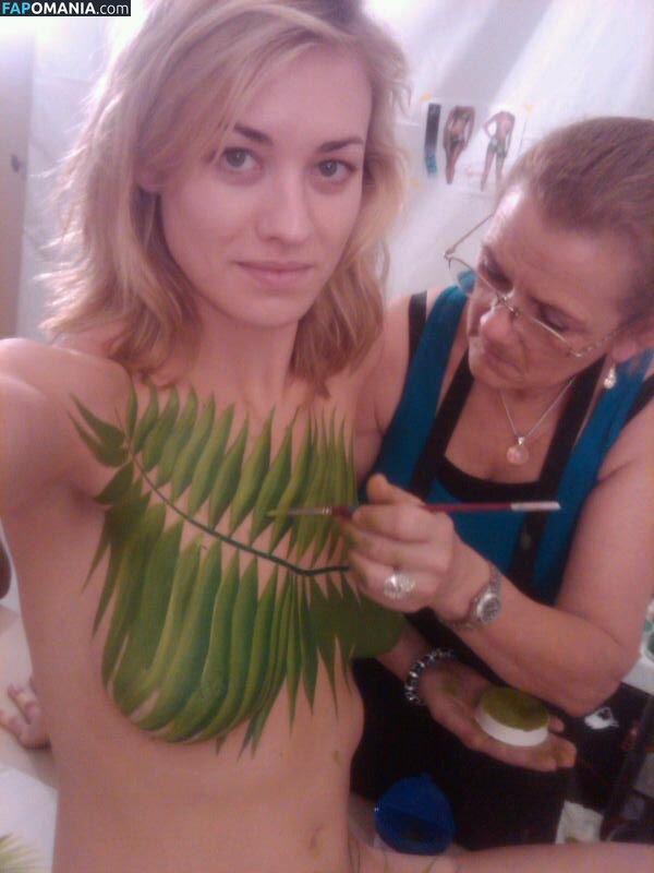 Yvonne Strahovski Naken Läckta Foto #75