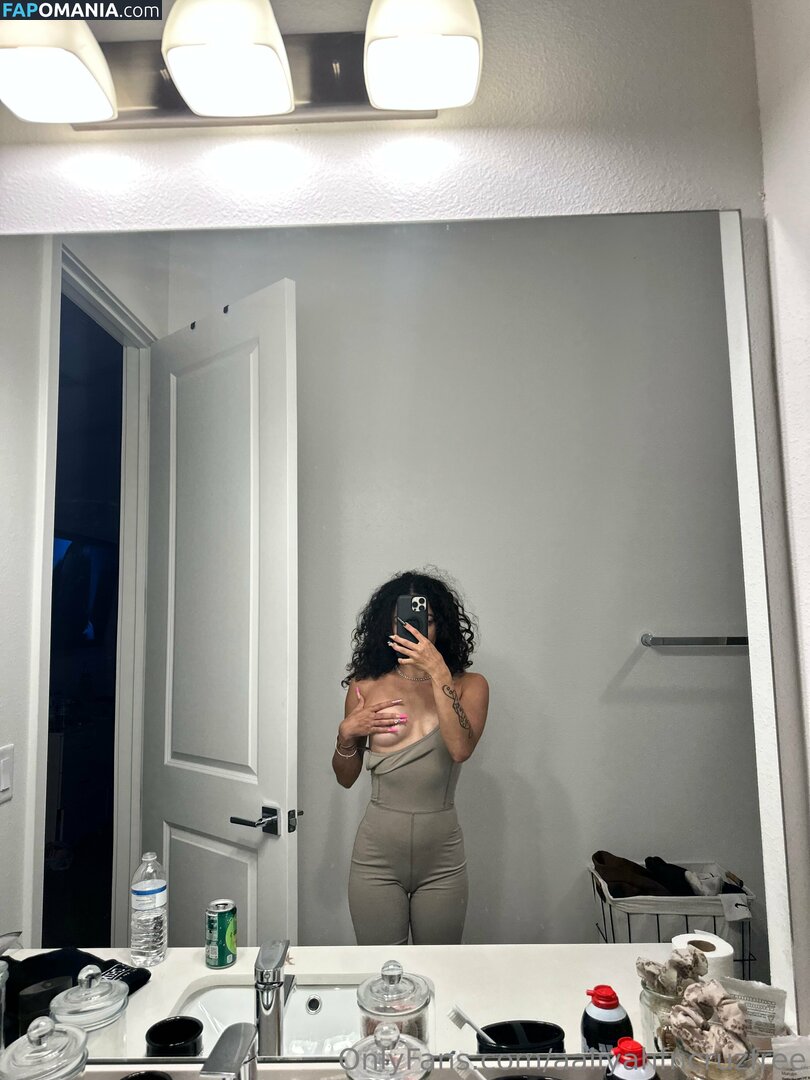 aaliyahfncruzfree / aaliyahfuckingcruz Naken OnlyFans  Läckta Foto #8