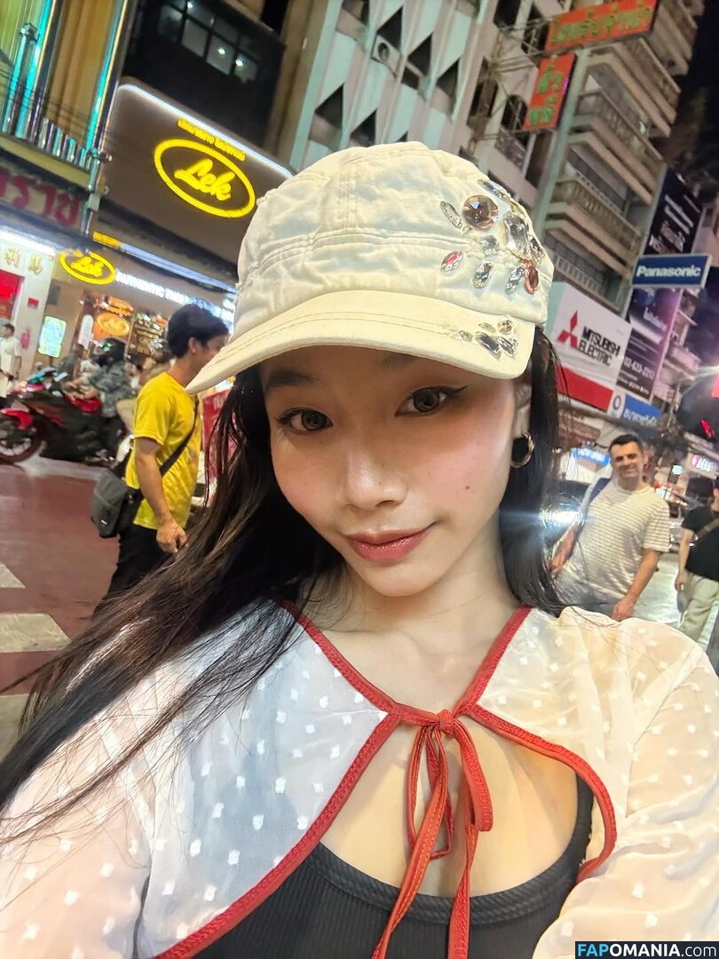 Saipetch B. / aaomhelloo Naken OnlyFans  Läckta Foto #8