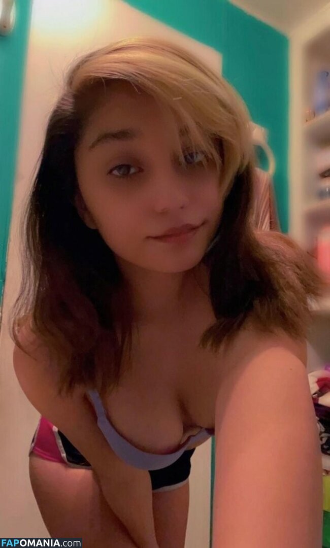 Abb Xster Naken OnlyFans  Läckta Foto #6