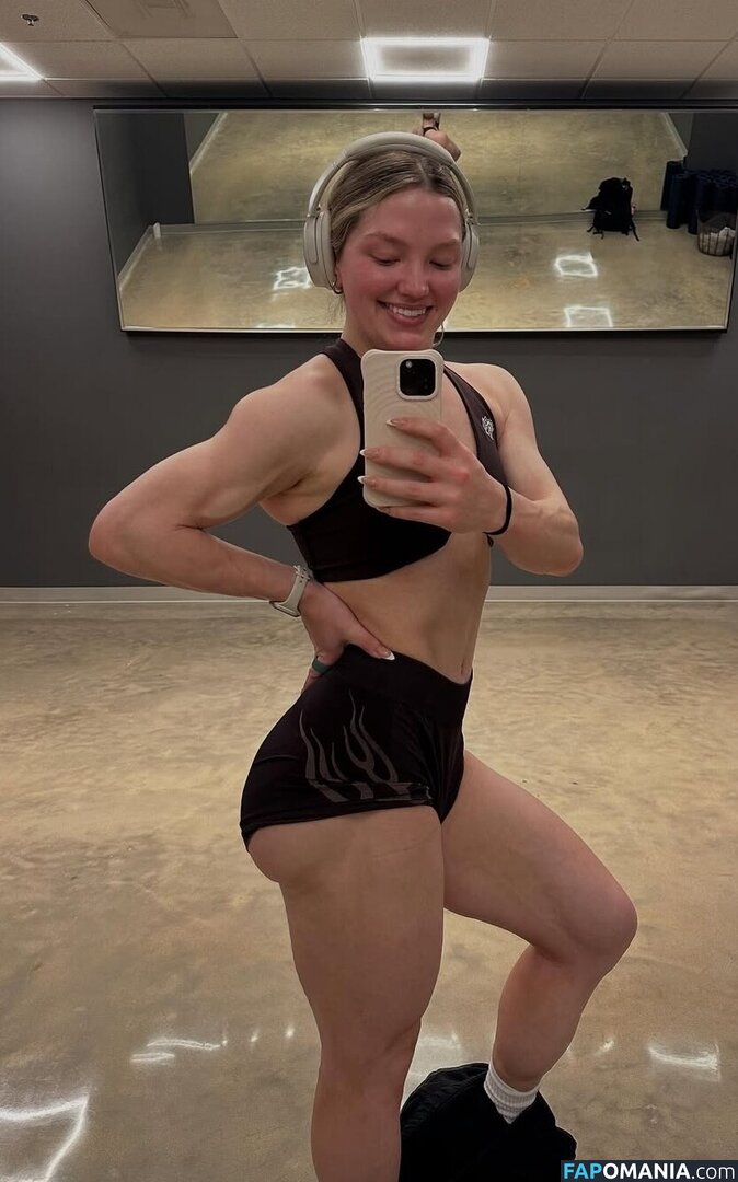 Addison Shields / addisonbrinley Naken OnlyFans  Läckta Foto #3