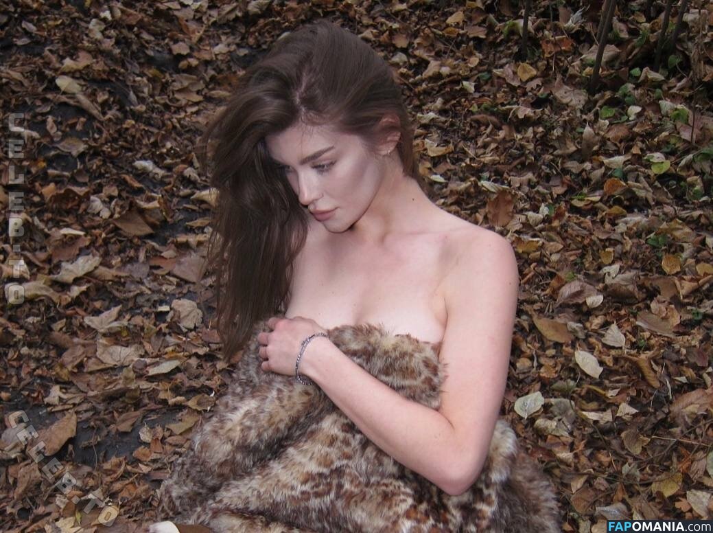 adelinafien Naken OnlyFans  Läckta Foto #9