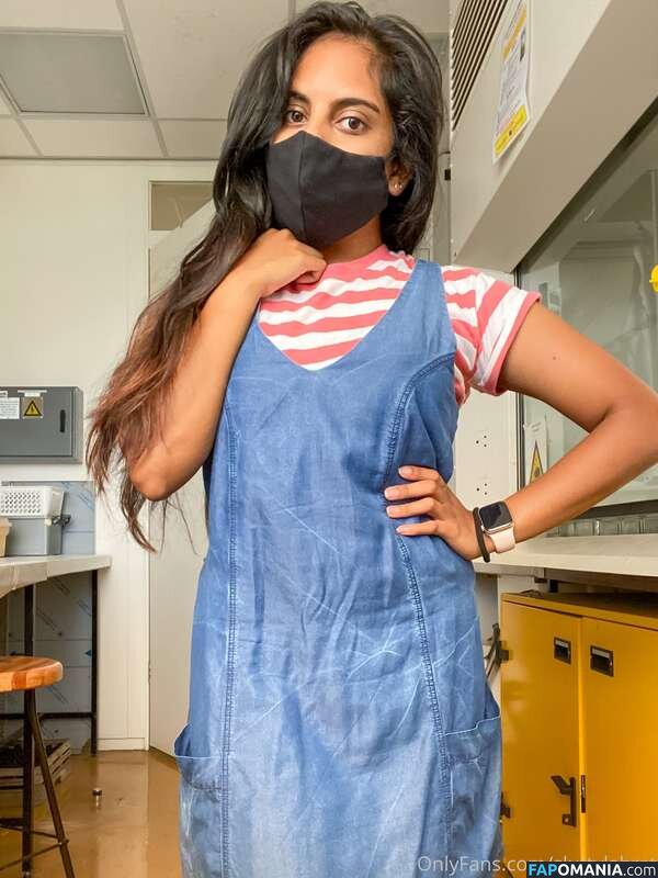 Adhana / sluttylabrat Naken OnlyFans  Läckta Foto #15