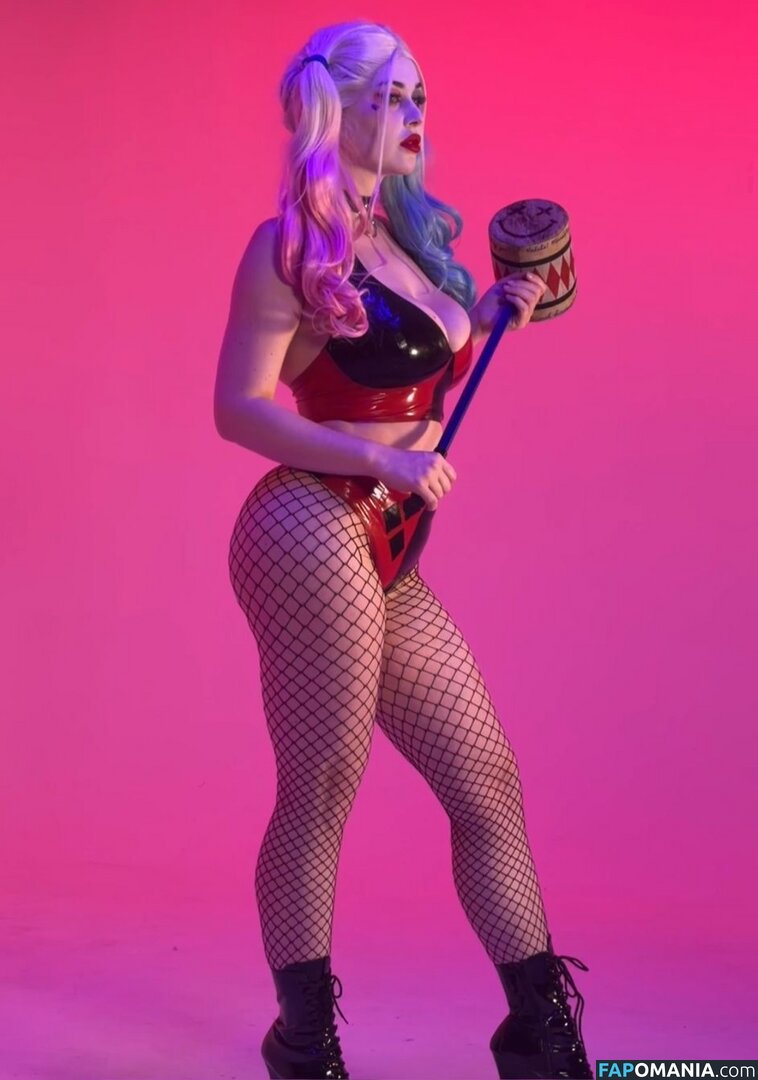 Adia / adiacosplay Naken OnlyFans  Läckta Foto #9