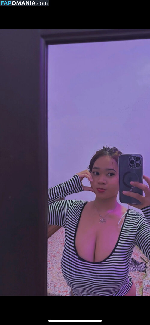 Ad1ndapk / adinda / https: Naken OnlyFans  Läckta Foto #2