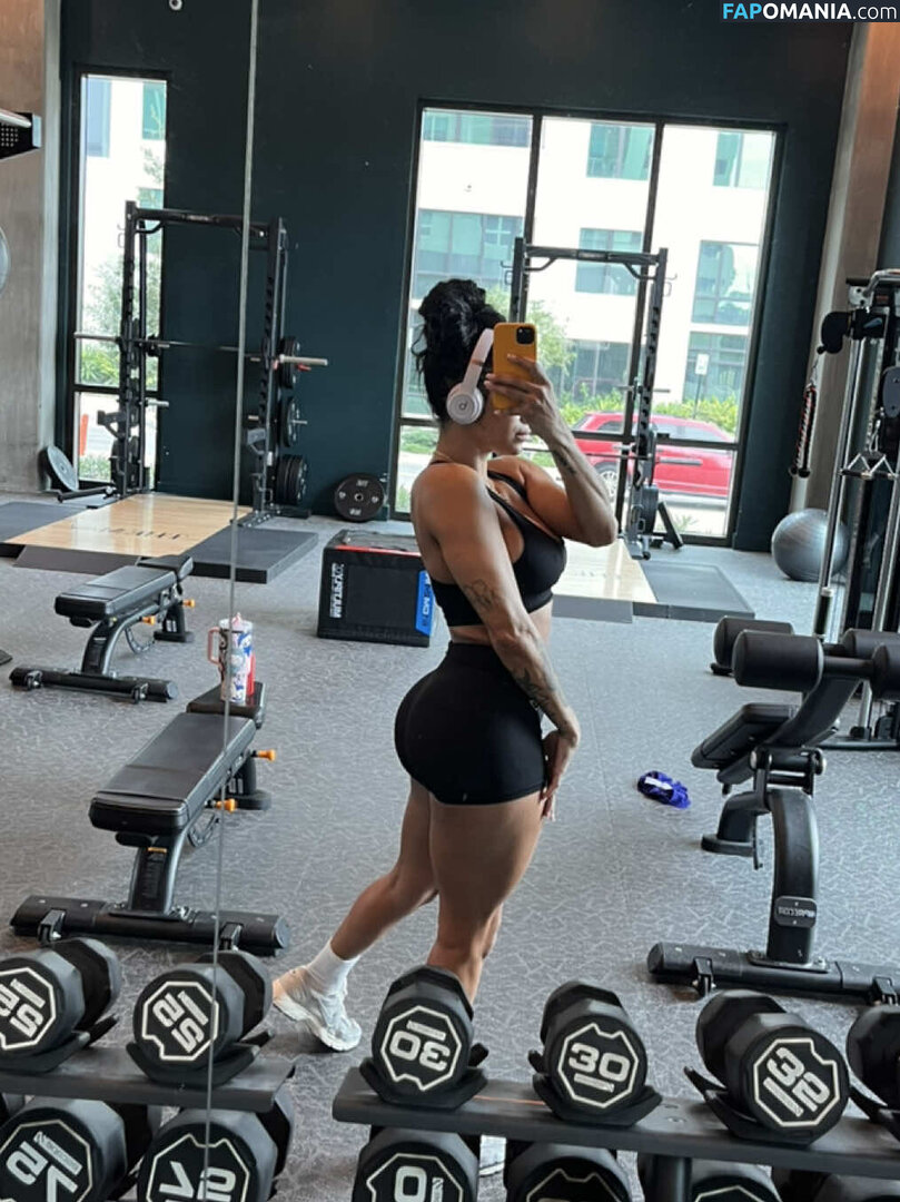 Adrian Michelle / LFL Player / footballher1 / imastartariot3 Naken OnlyFans  Läckta Foto #1