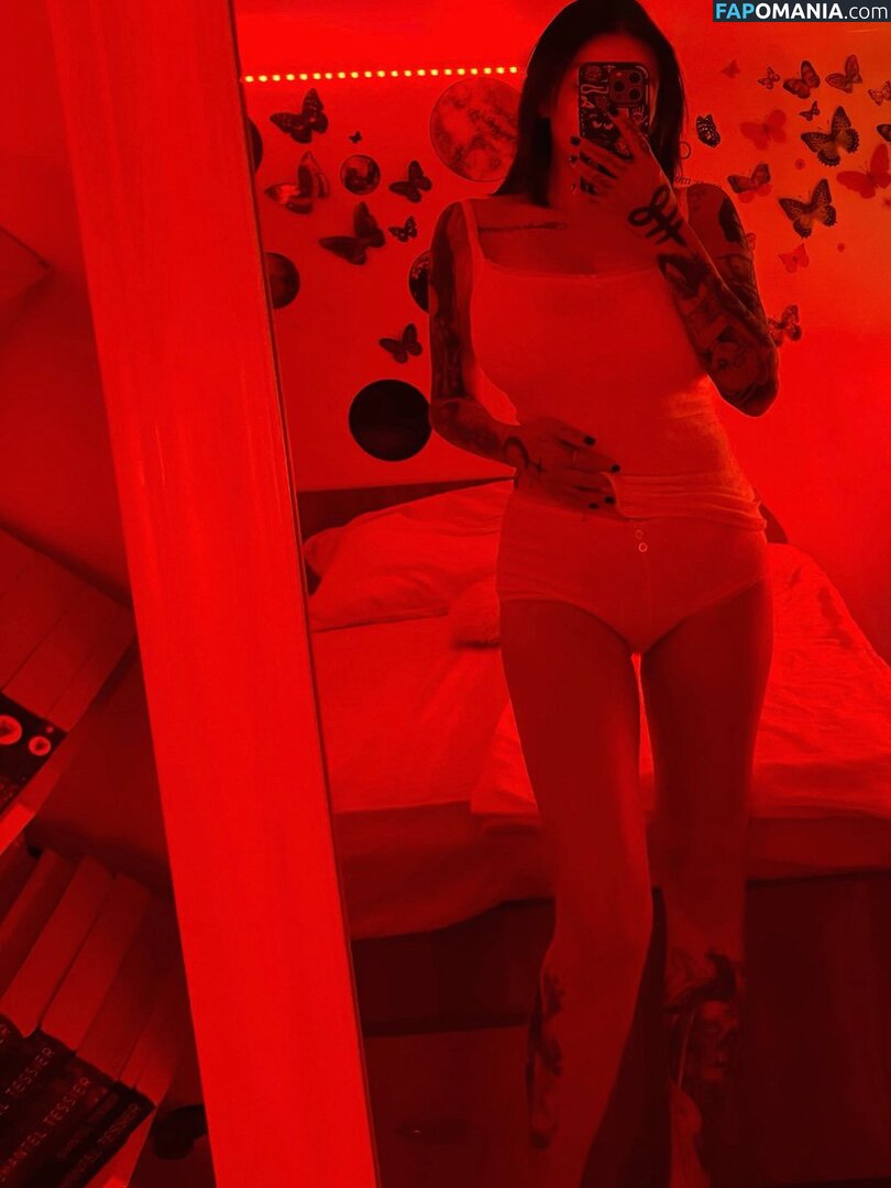 Adriana Donici Naken OnlyFans  Läckta Foto #1