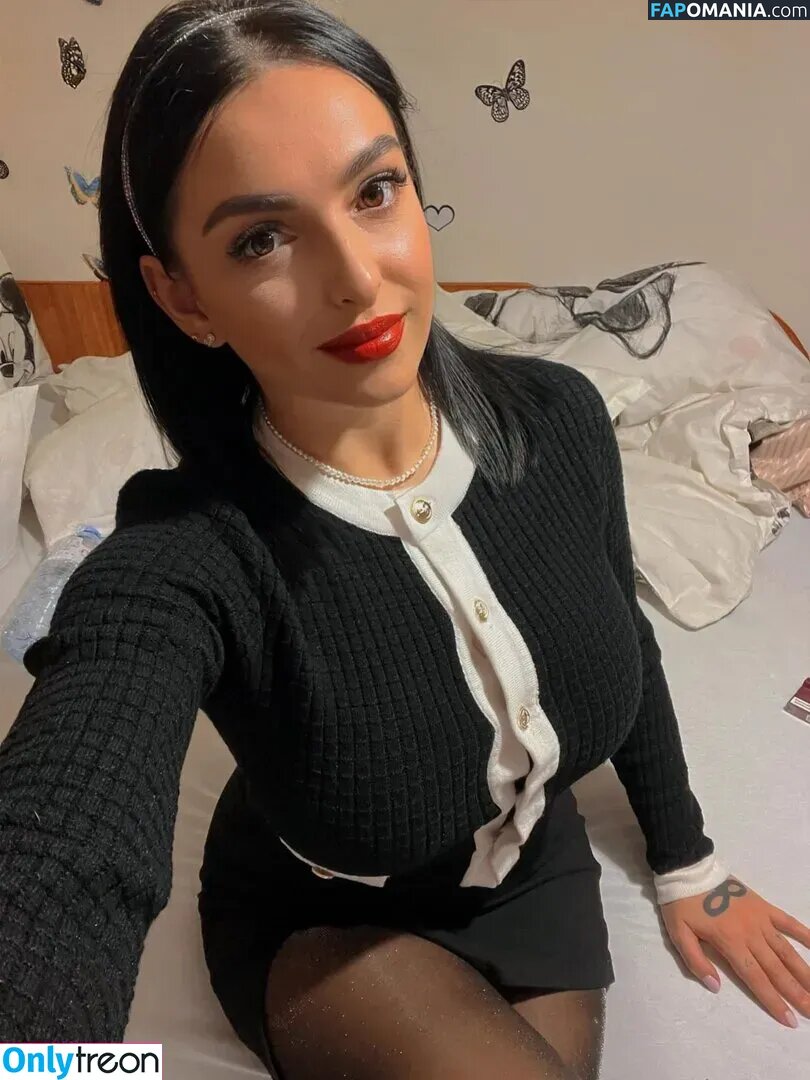 Adriana Donici Naken OnlyFans  Läckta Foto #2