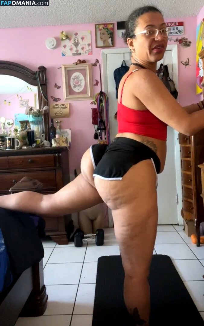 2xthesunshineinc / Afiya Sunshine / AfiyaSunshine / https: / queenafiyasunshine Naken OnlyFans  Läckta Foto #12