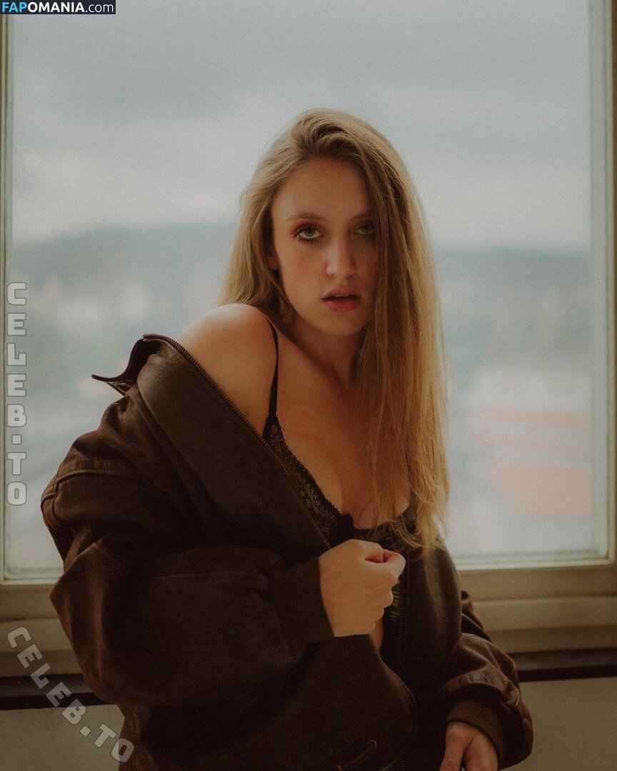 Aimée Pienschke / aimee_pienschke Naken OnlyFans  Läckta Foto #9