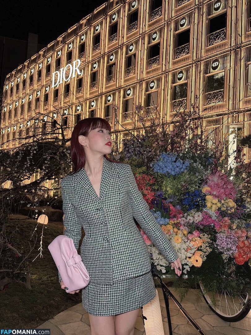 Aina The End / ainatheend_official Naken OnlyFans  Läckta Foto #1