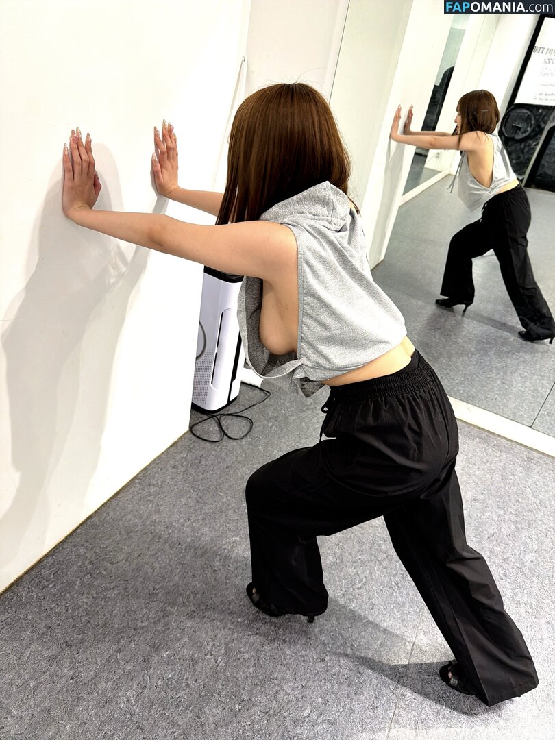 airi_han / airi_yanooo / xusa4x Naken OnlyFans  Läckta Foto #21