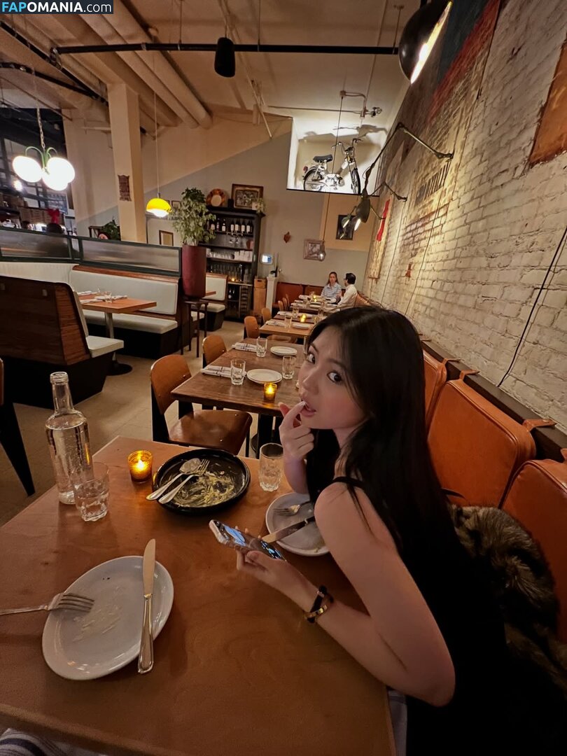 aishlvsu Naken OnlyFans  Läckta Foto #2