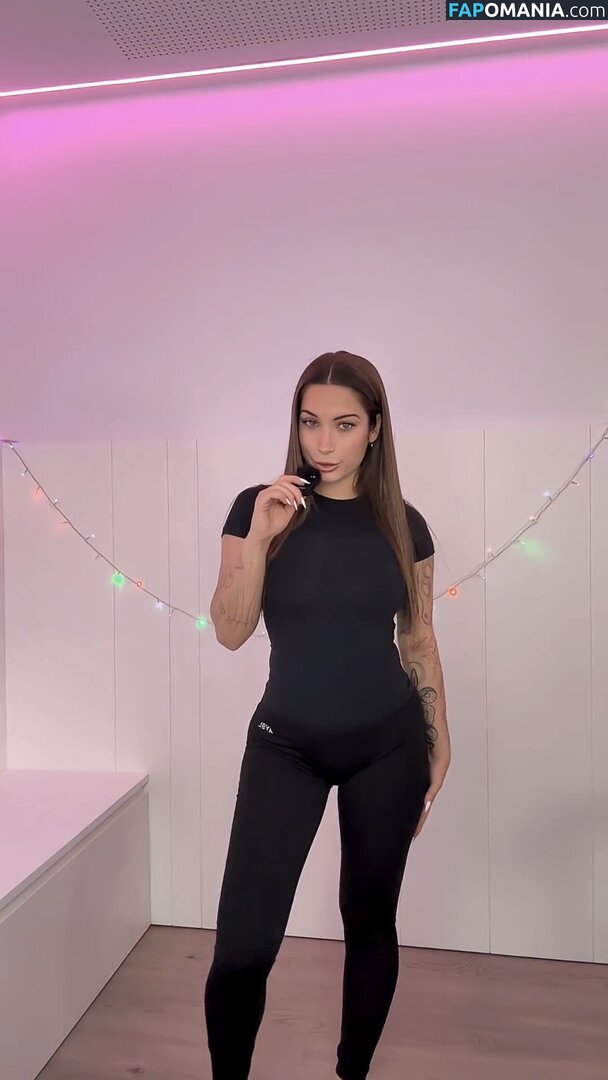 GiveMeSalmon / acumagirl / akumagirrl / littlelai Naken OnlyFans  Läckta Foto #4