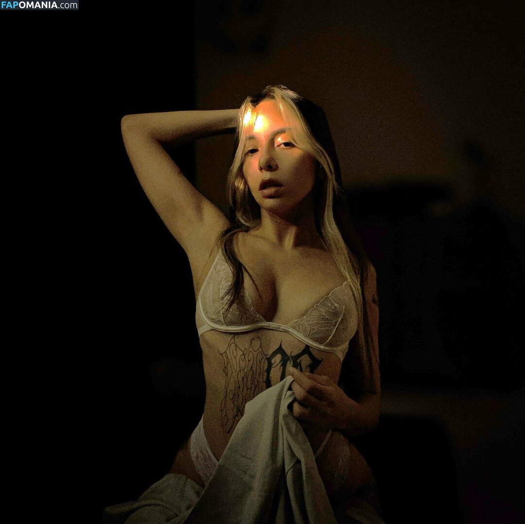 Ale Acosta / al.xannn / aleacosta Naken OnlyFans  Läckta Foto #1