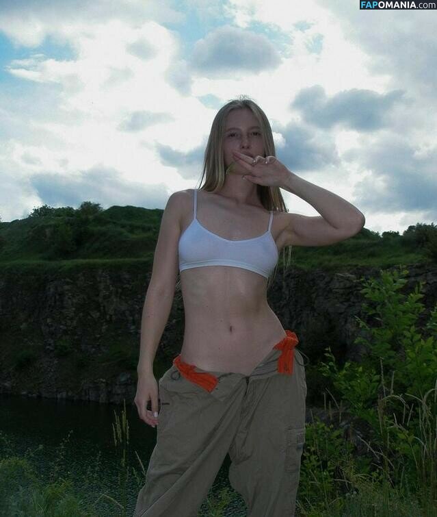 Alena Barhalenko / iam.alenyshka Naken OnlyFans  Läckta Foto #10