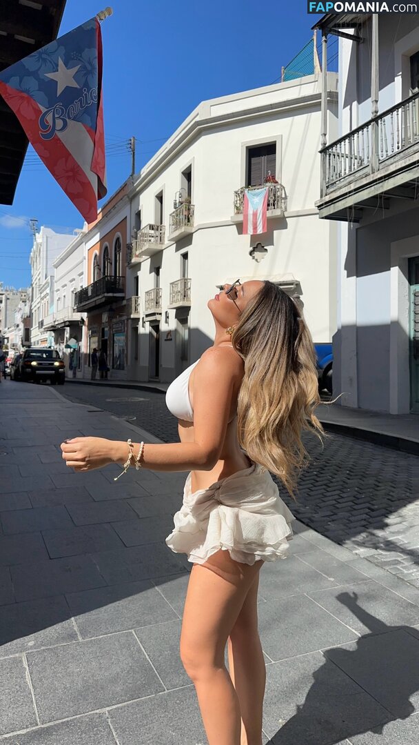 Alessandra Fuller / alefuller / https: Naken OnlyFans  Läckta Foto #1