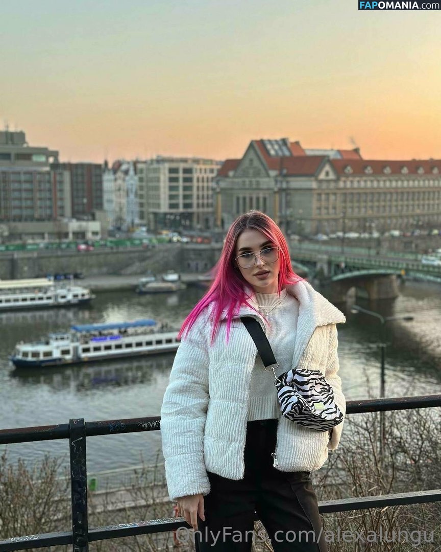 alexalungu Naken OnlyFans  Läckta Foto #25