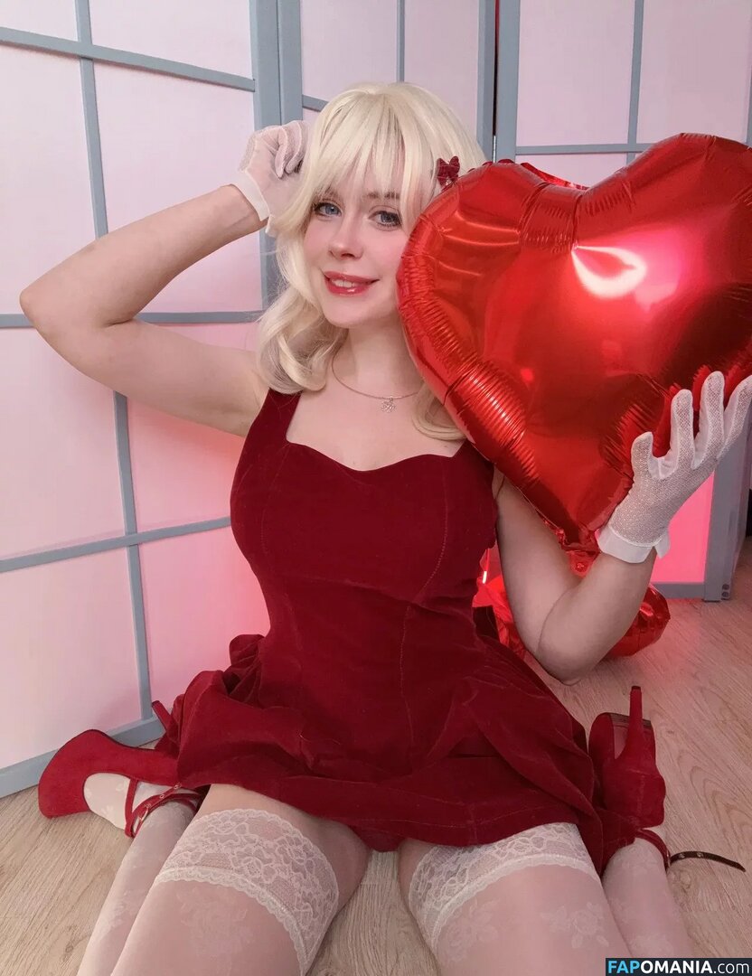 Alexandra Bodler / Caterpillar / caterpillar_cos / caterpillarcos / caterpillarcos_ Naken OnlyFans  Läckta Foto #4