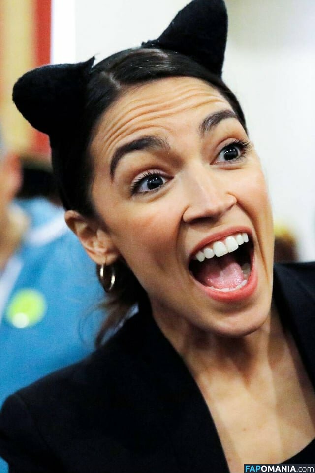 AOC / Alexandria Ocasio-Cortez Naken OnlyFans  Läckta Foto #66