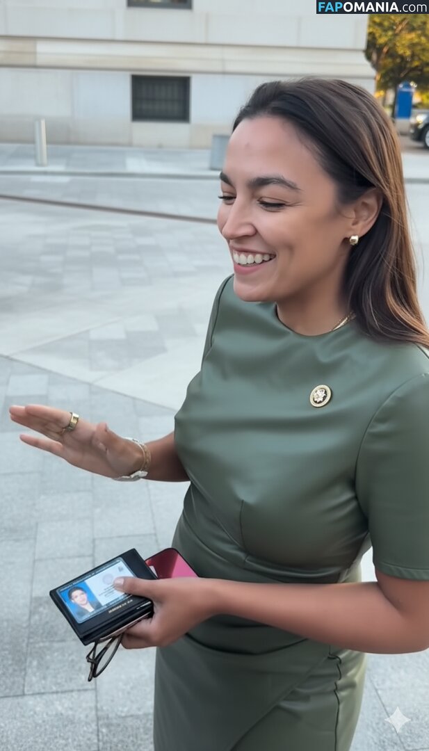 AOC / Alexandria Ocasio-Cortez Naken OnlyFans  Läckta Foto #173