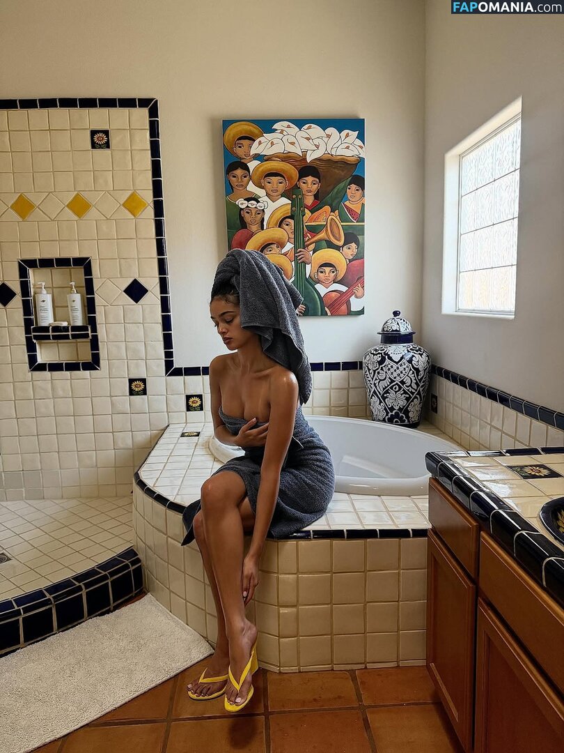 Alexis Carrington / Lexcarringtonn / carringtondurham / sexilexisexi Naken OnlyFans  Läckta Foto #27