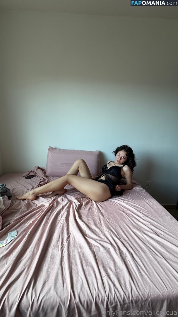 Alicatcua / Alicatcua_ Naken OnlyFans  Läckta Foto #8