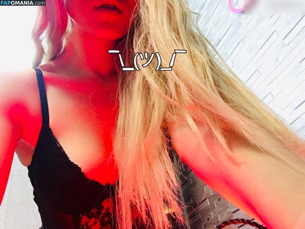 alice_kosmos / alicekosmos / alicekosmos_official Naken OnlyFans  Läckta Foto #17