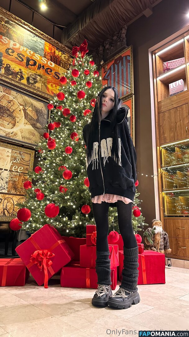 alice_mul / l_amulette Naken OnlyFans  Läckta Foto #11