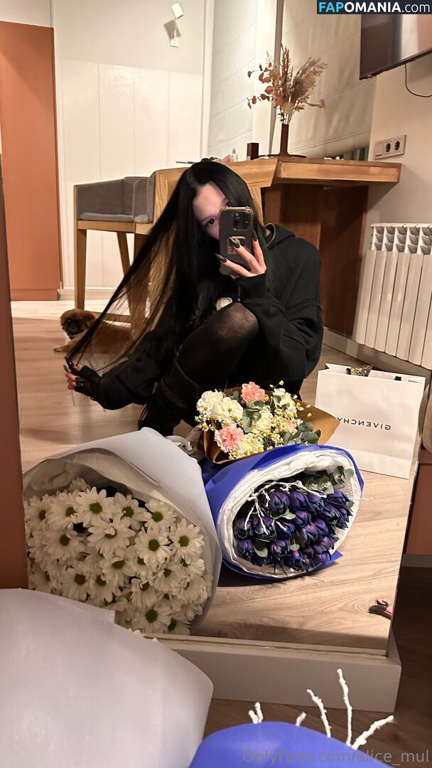 alice_mul / l_amulette Naken OnlyFans  Läckta Foto #17