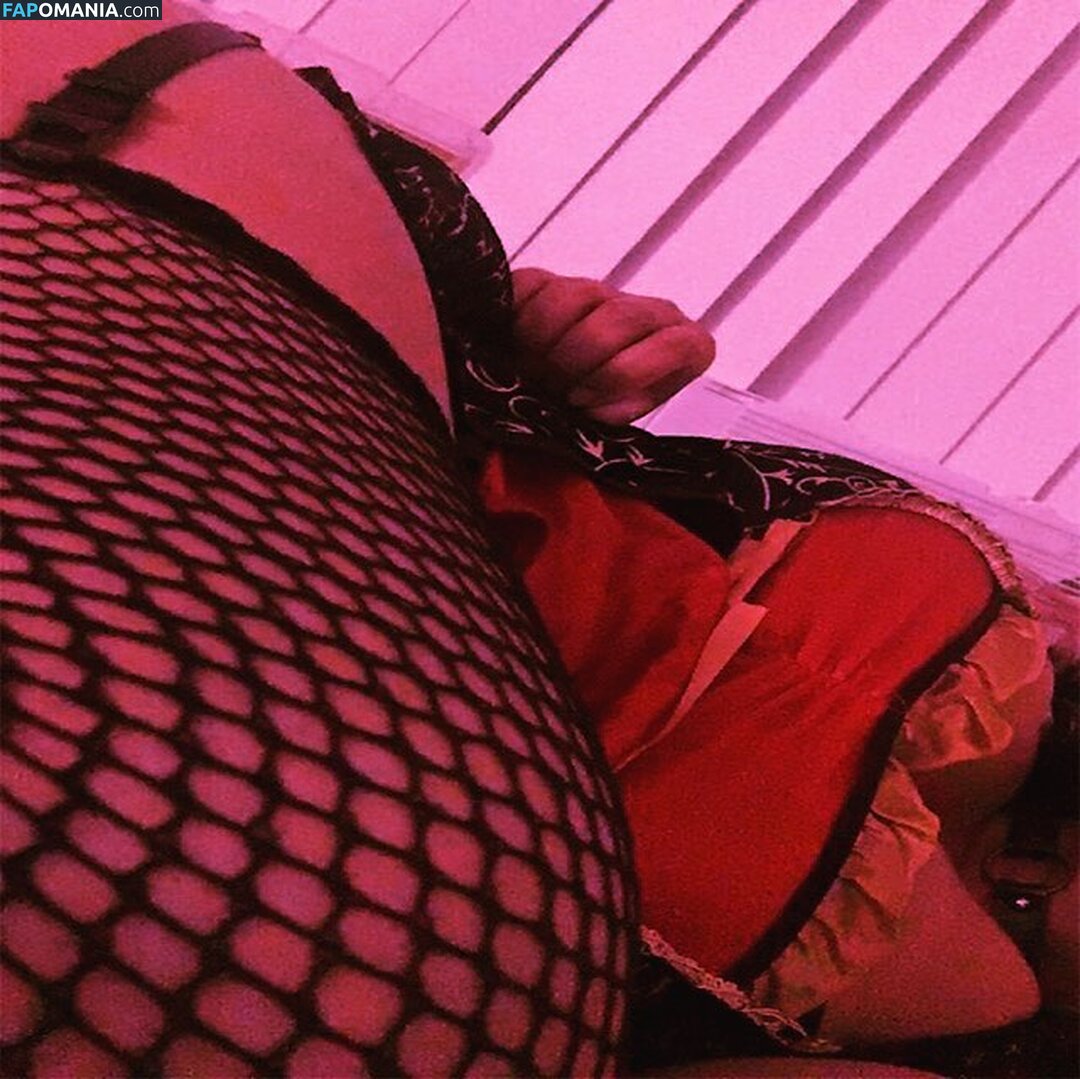 Aliciaxlife / aliciaxdeath / aliciaxlifeVT / https: Naken OnlyFans  Läckta Foto #1