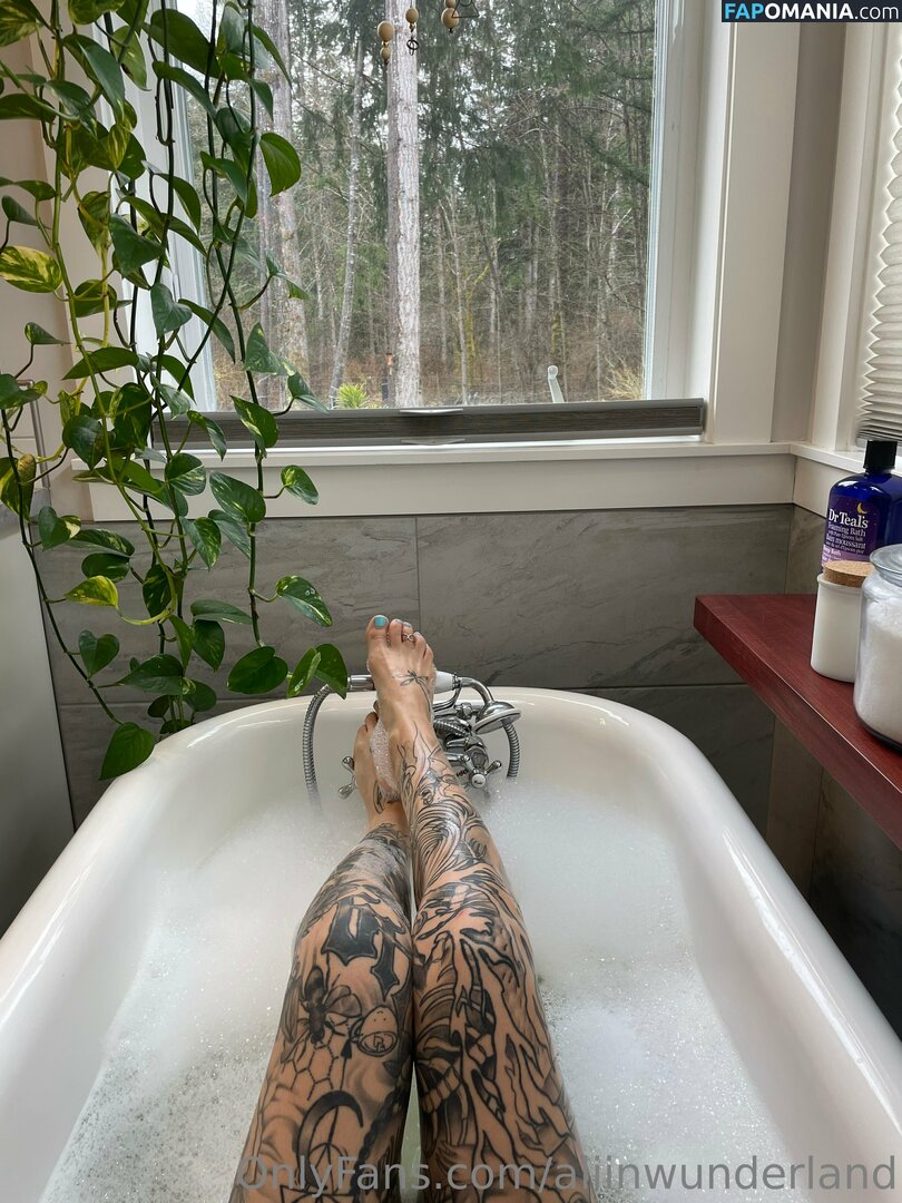 aliinwondrland / aliinwunderland Naken OnlyFans  Läckta Foto #2