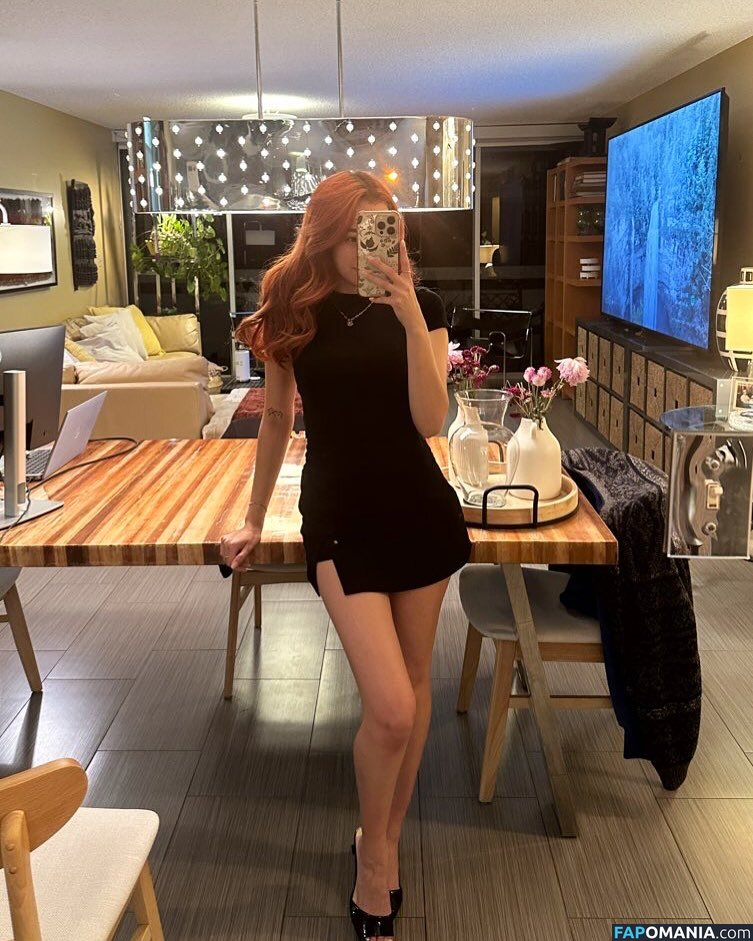 Alilmoody / alilmoodyy / alisongiler_ Naken OnlyFans  Läckta Foto #2