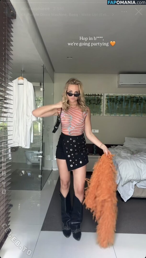 Alina Sophie Holst / alinasophieee Naken OnlyFans  Läckta Foto #1