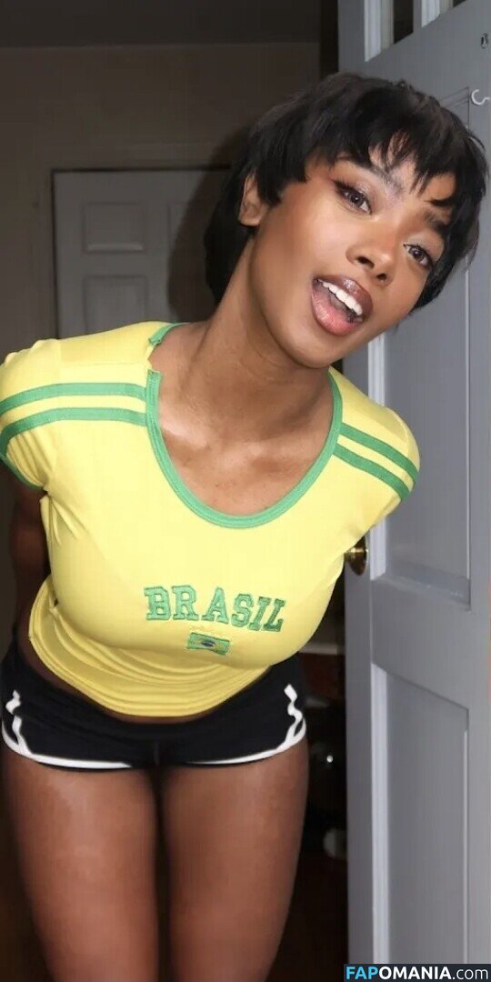 aliya.will / aliyawill Naken OnlyFans  Läckta Foto #4