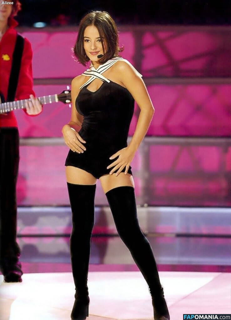 Alizee / alizeeofficiel / alizeesanzeth Naken OnlyFans  Läckta Foto #3
