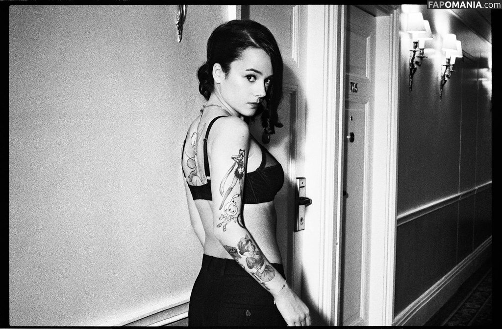 Alizee / alizeeofficiel / alizeesanzeth Naken OnlyFans  Läckta Foto #17