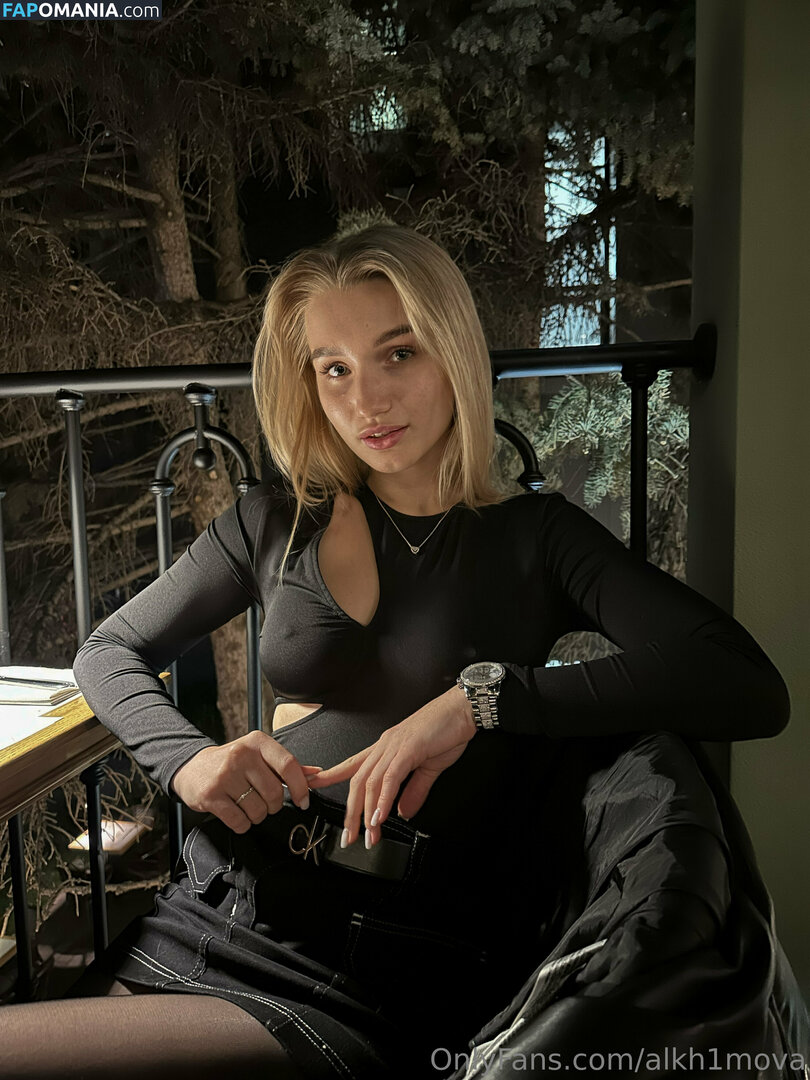 alkh1mova / im_kkay Naken OnlyFans  Läckta Foto #7