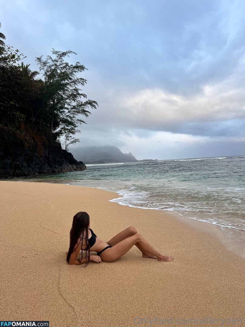allieryderr / laikenbrown Naken OnlyFans  Läckta Foto #9