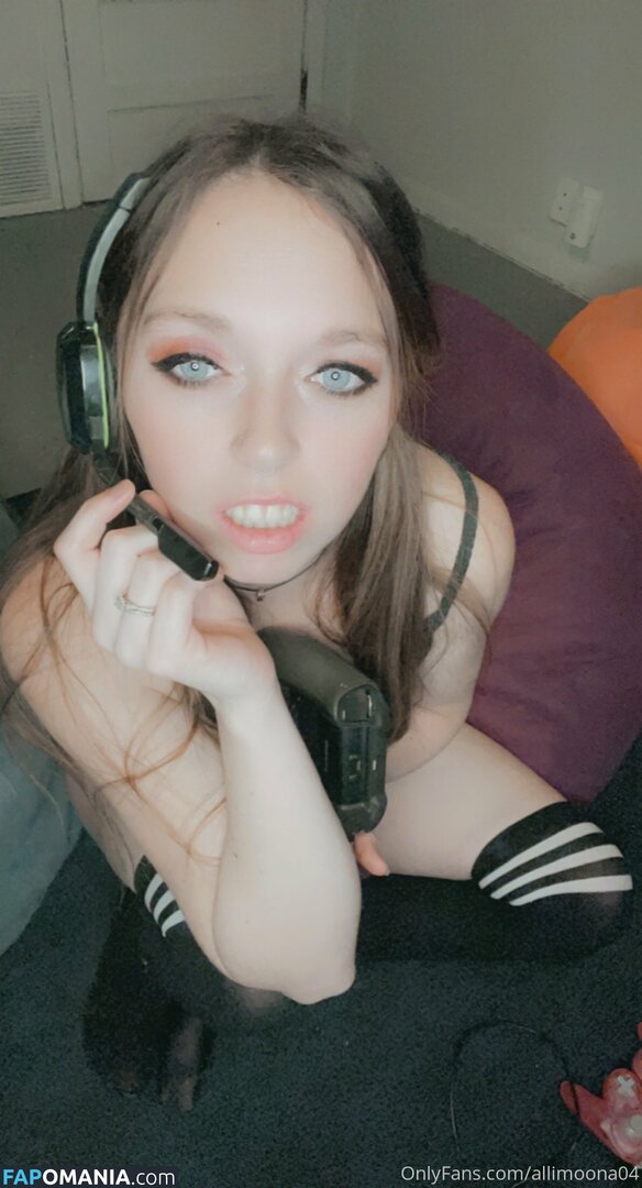 alli.moona / allimoona04 Naken OnlyFans  Läckta Foto #71