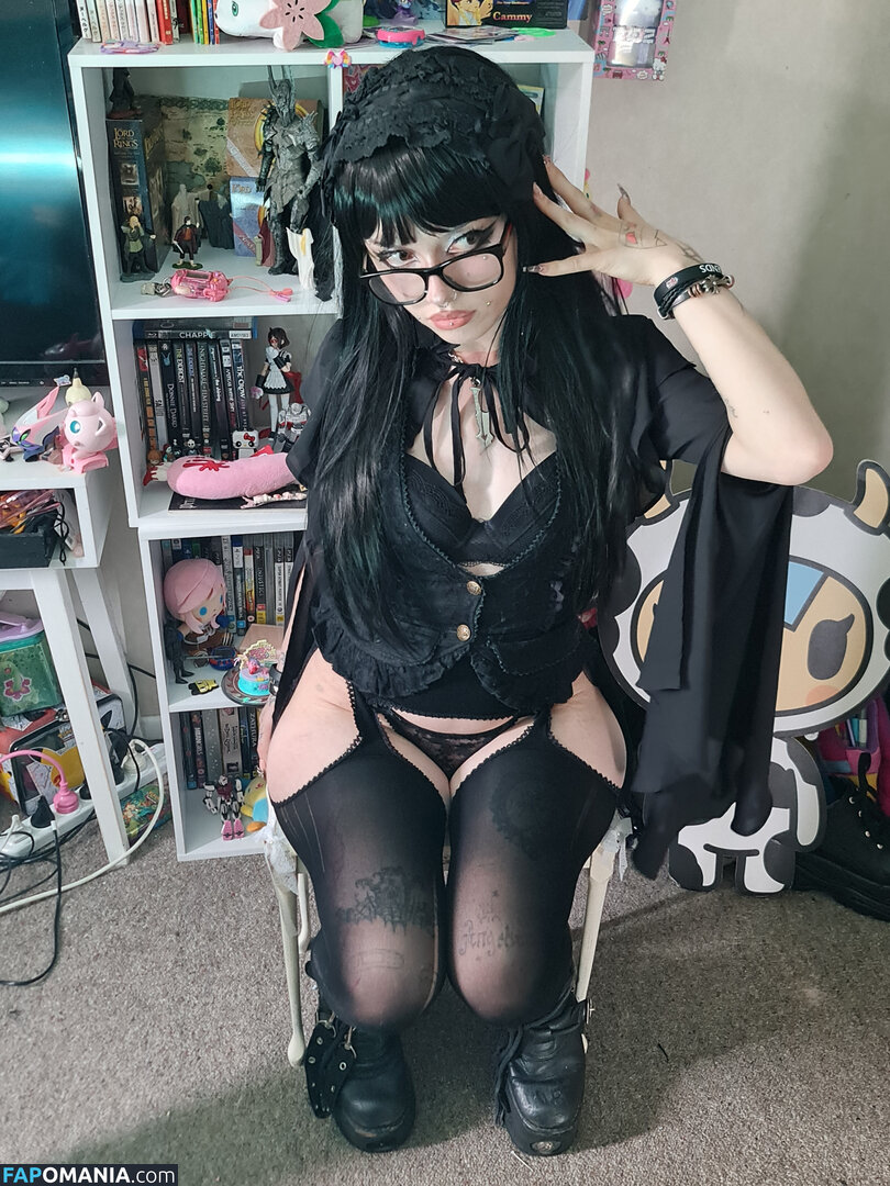 +:｡.ruby ʚ ♡ ɞ ⋆ ✧.｡ / allmyheartbear / myarykerx / usakumyawhore / usakyumawhore Naken OnlyFans  Läckta Foto #5