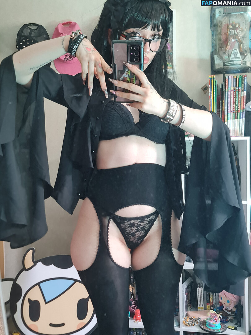 +:｡.ruby ʚ ♡ ɞ ⋆ ✧.｡ / allmyheartbear / myarykerx / usakumyawhore / usakyumawhore Naken OnlyFans  Läckta Foto #19
