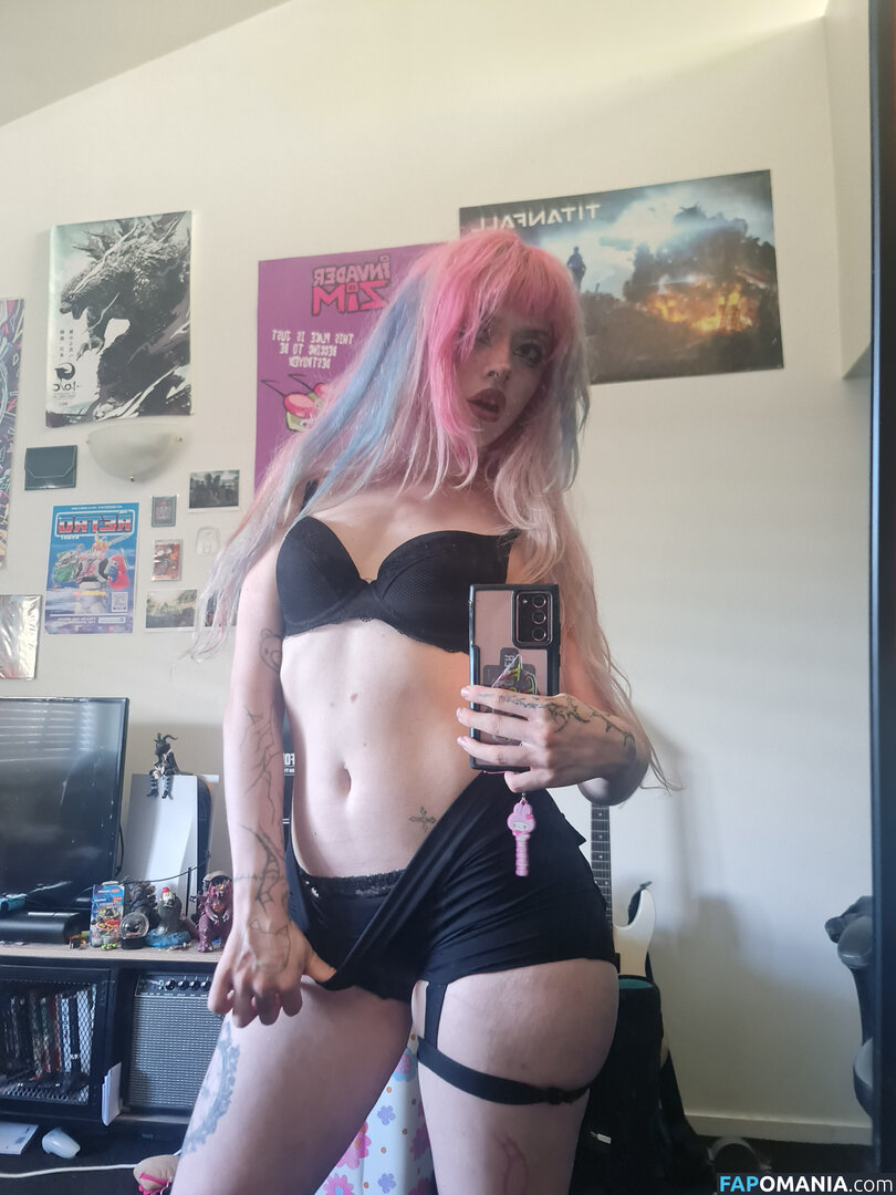 +:｡.ruby ʚ ♡ ɞ ⋆ ✧.｡ / allmyheartbear / myarykerx / usakumyawhore / usakyumawhore Naken OnlyFans  Läckta Foto #32