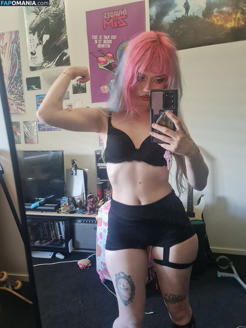 +:｡.ruby ʚ ♡ ɞ ⋆ ✧.｡ / allmyheartbear / myarykerx / usakumyawhore / usakyumawhore Naken OnlyFans  Läckta Foto #38