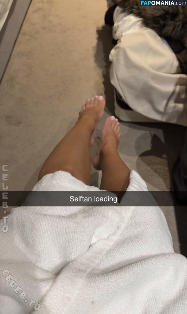 Almira Azemi / almira.azz / almirra.az Naken OnlyFans  Läckta Foto #2