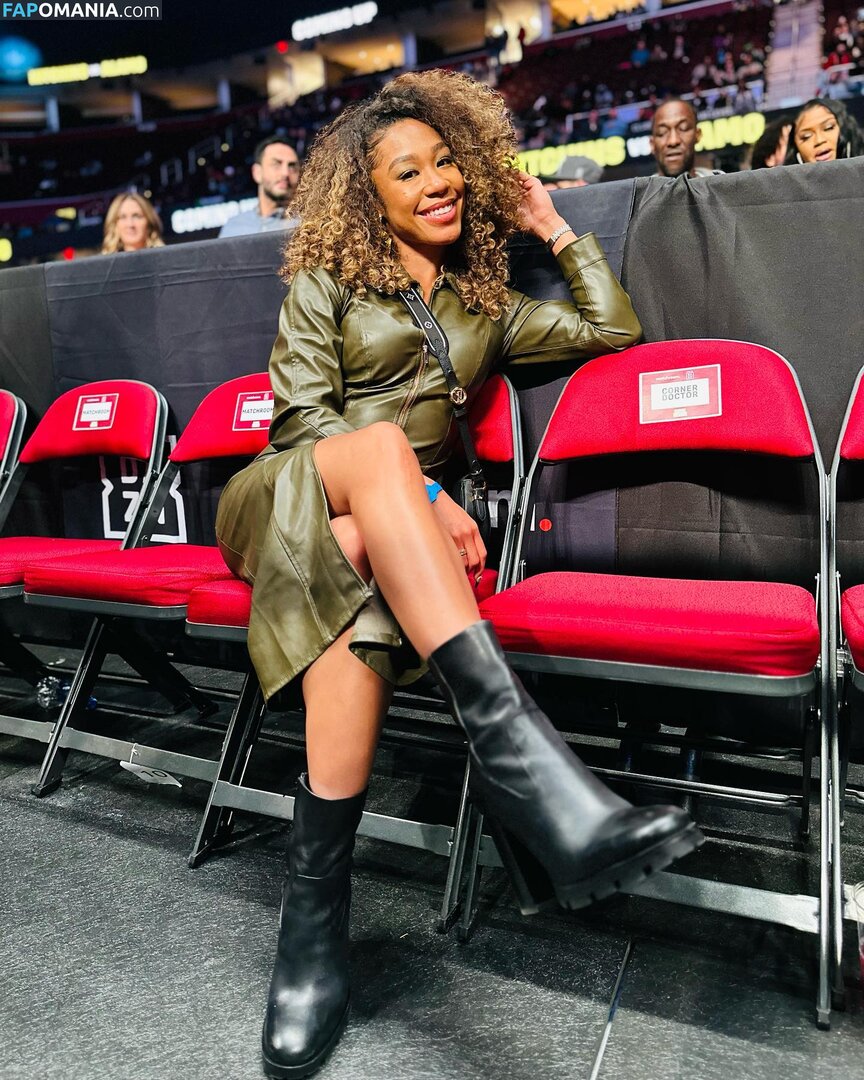 Alycia Baumgardner / alyciabaumgardner Naken OnlyFans  Läckta Foto #10