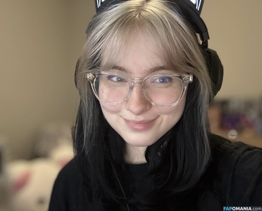 Alysa Liu / AlysaLiu / alysaxliu / https: Naken OnlyFans  Läckta Foto #5