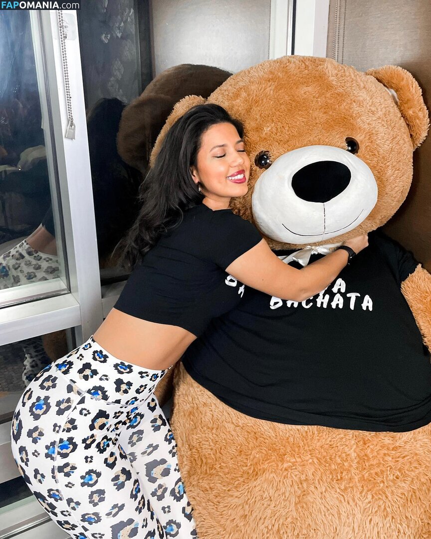 Amanda Carvalinda Naken OnlyFans  Läckta Foto #3
